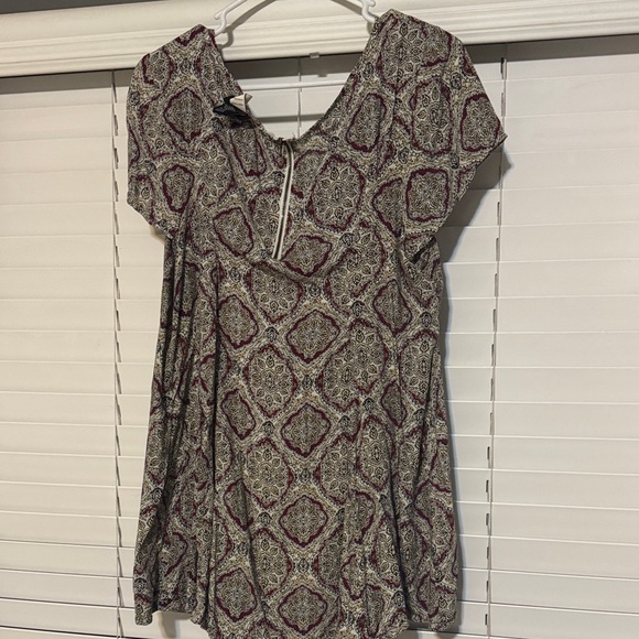 Torrid Multicolor Paisley Shirt - Picture 3 of 4